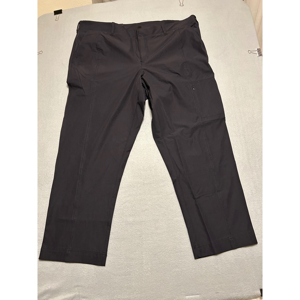 Kirkland Signature Womens Travel Pants Size 16 Black 4-Way Stretch Zip Pocket
